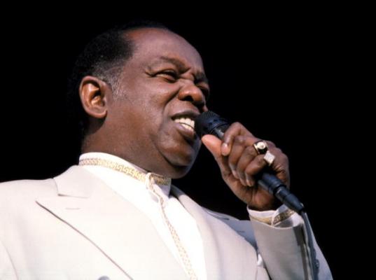 Lou Rawls : Vocal and Smooth jazz Artist from Chicago, Illinois